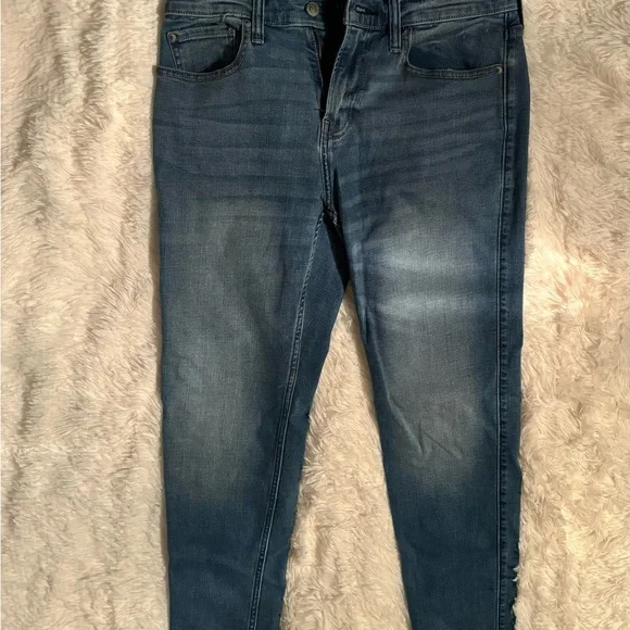 Men’s Hollister Jeans—LIKE NEW—Three Pair LOT - Picture 6 of 7